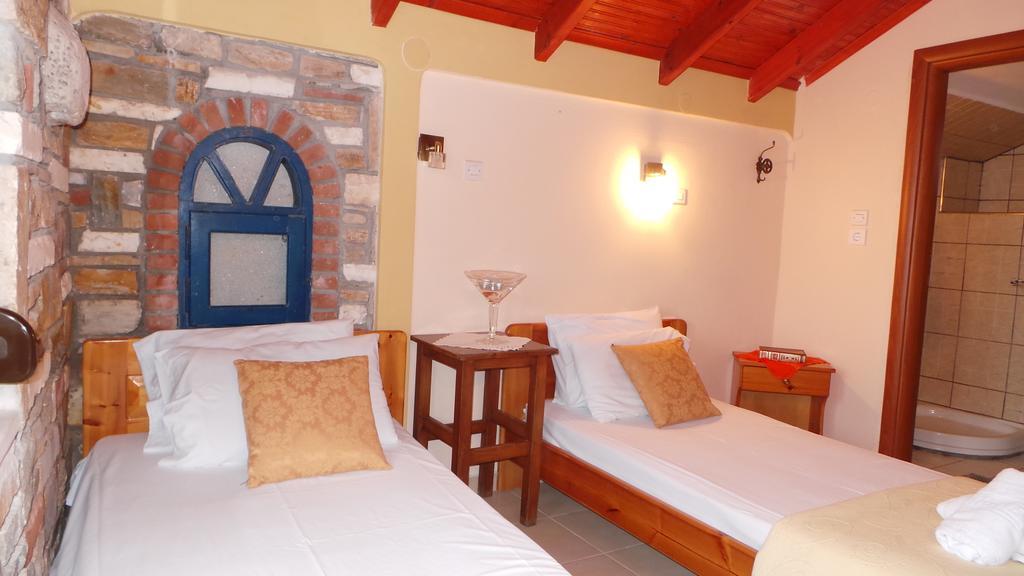 Castle Pontos Otel Skala Potamia  Oda fotoğraf