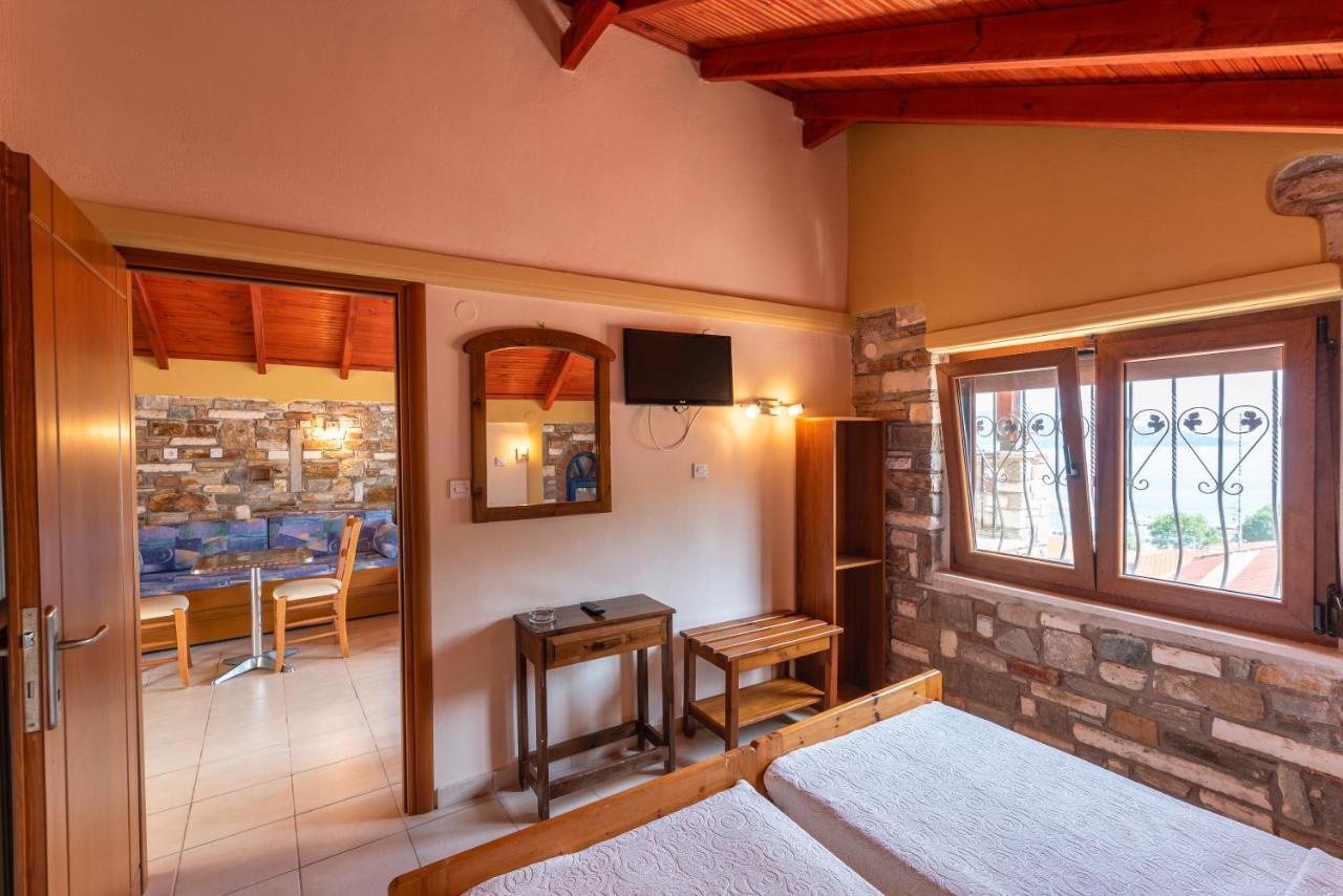Castle Pontos Otel Skala Potamia  Dış mekan fotoğraf
